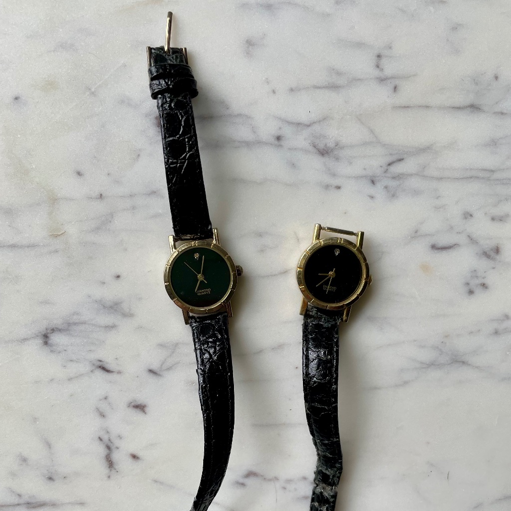 Diamond Quartz Vintage Watch  Black Dial Vintage Watch For Ladies